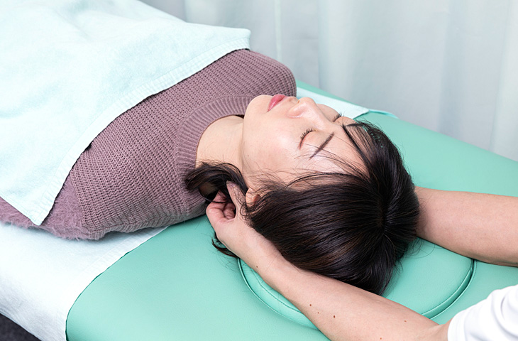 院長の今までの経験から、あなたに合った施術を行います。